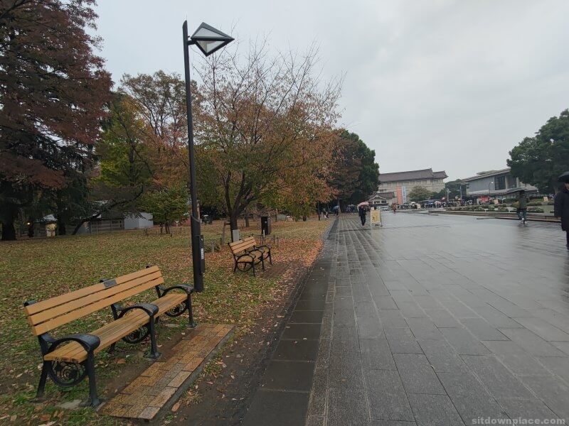上野駅上野公園 大噴水付近の休憩場所その1
